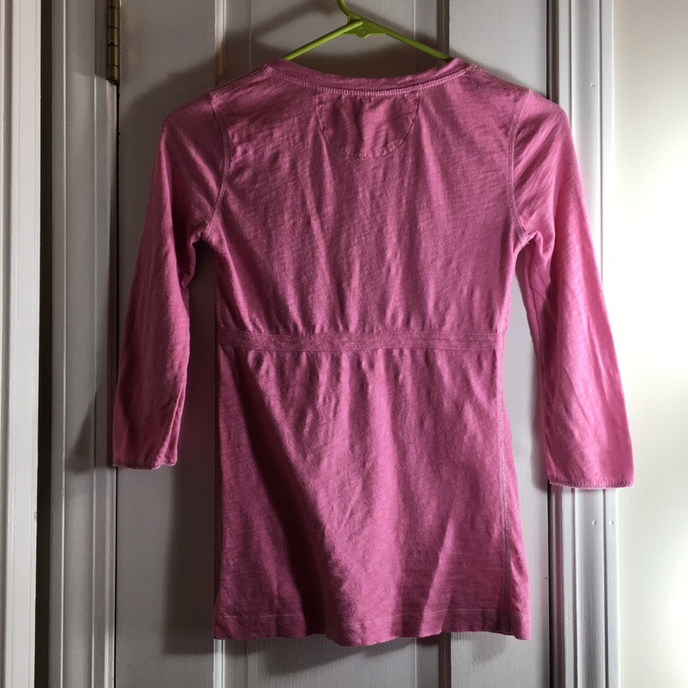 AE light pink blouse - Picture 3 of 9